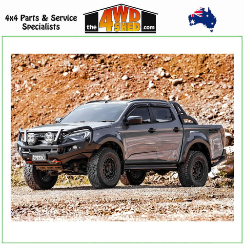 Genesis Loop Winch Bull Bar Isuzu DMAX 11/2023-On - Orange Tow Points & Black Bash Plates