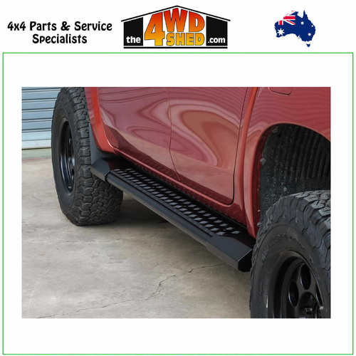 Roadrunner Side Step Mitsubishi Triton MR 11/2018 -11/2023 - Black